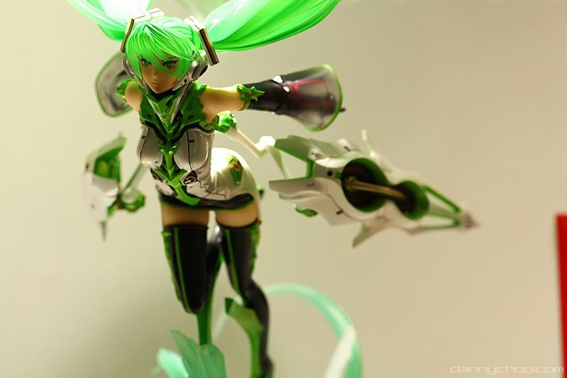 Forum Image: http://i398.photobucket.com/albums/pp69/gundamjo/200907_vn02_miku2.jpg