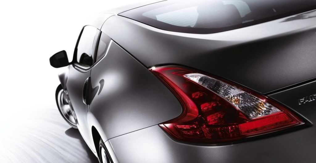 2009-nissan-fairlady-z_16.jpg