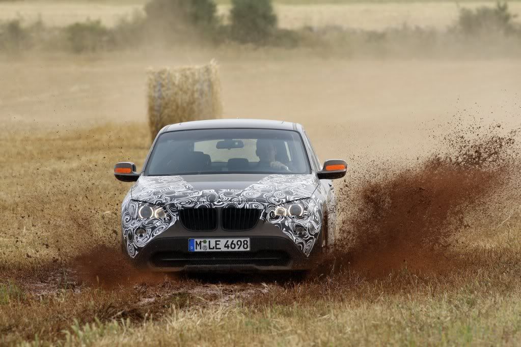 BMW-X1-95.jpg