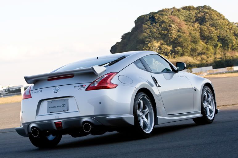 NISMO-370Z-2.jpg