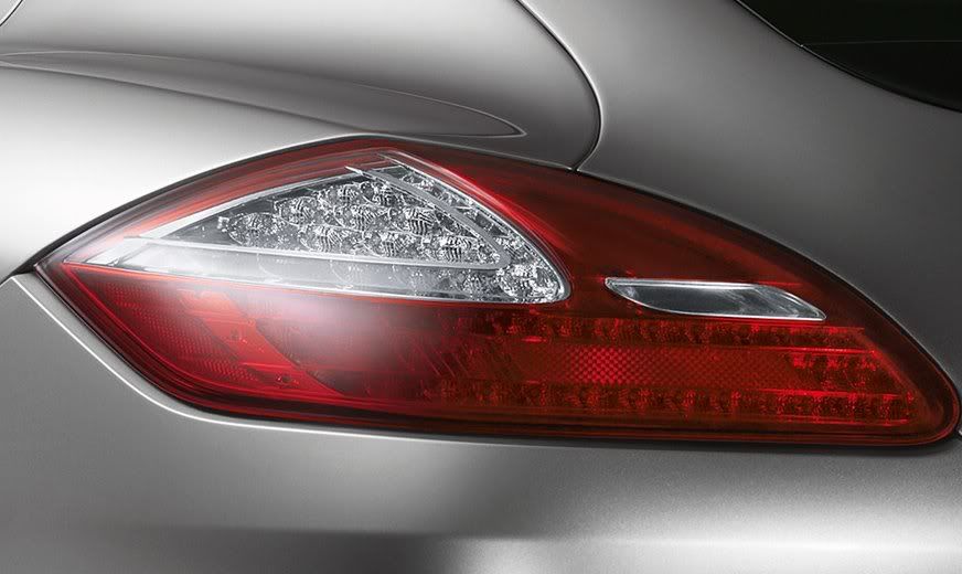 Porsche-Panamera-15.jpg