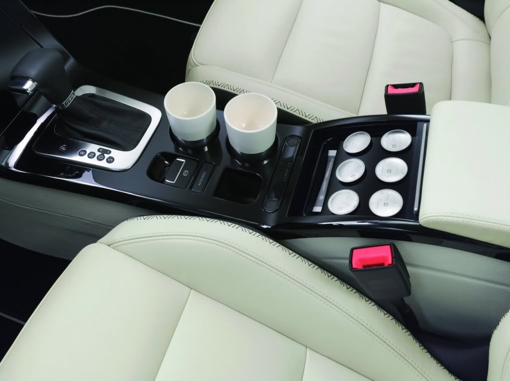 VW-Golf-Plus-Collectors-Edition-2.jpg