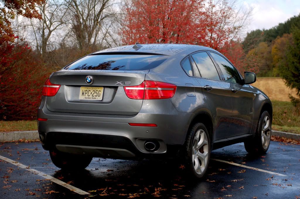 bmw_x6-18.jpg