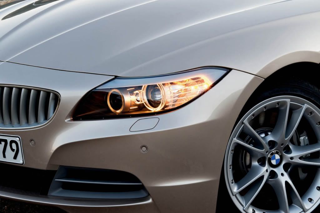2010_z4_hi_23.jpg