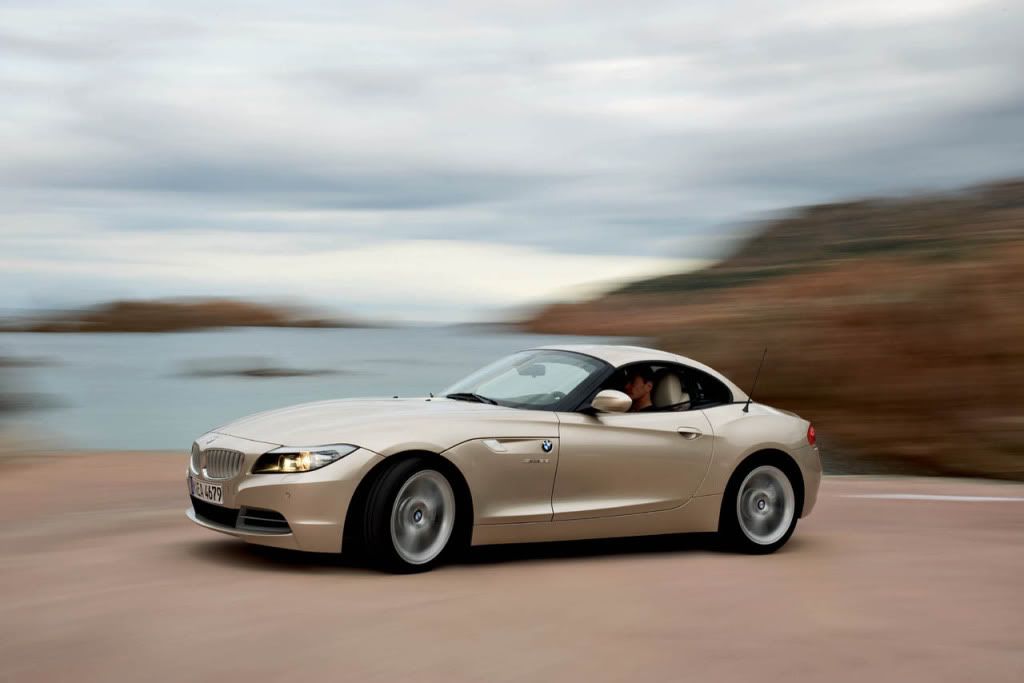 2010_z4_hi_29.jpg