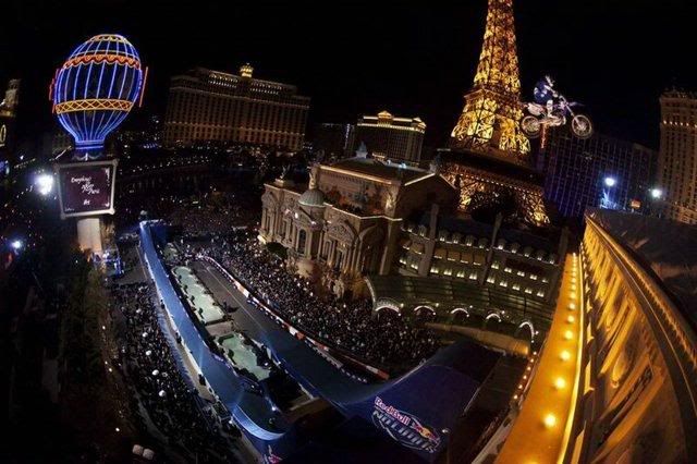 red-bull-x-fighters_12.jpg