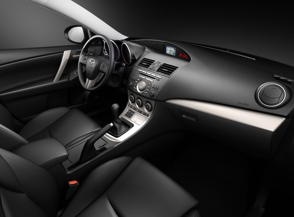 2010mazda3_hatch_hi01.jpg