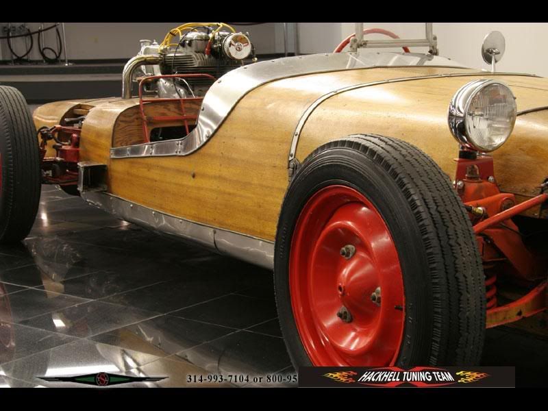 ariel52woodcar27.jpg
