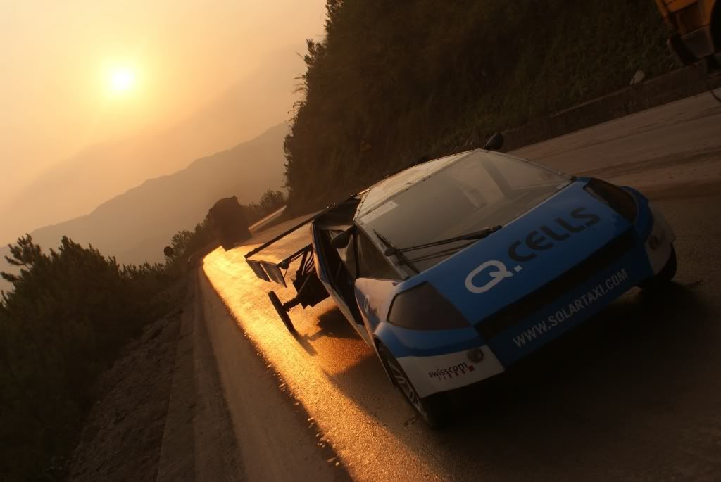solar-taxi_3.jpg