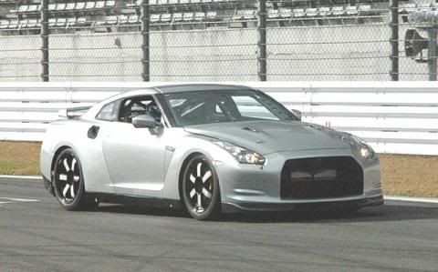 nissan-gtr-groupn-2.jpg