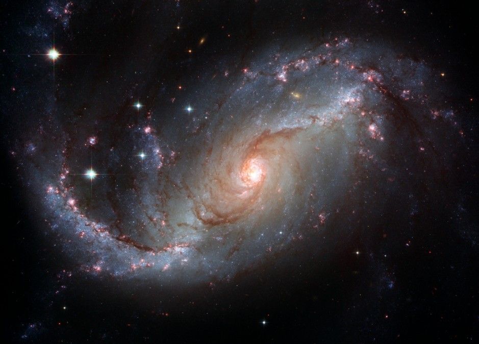 Astronomy-Galaxy-BarredSpiral-NGC16.jpg
