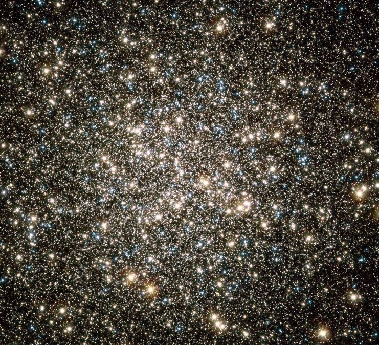 Astronomy-GlobularCluster-M13-HST01.jpg