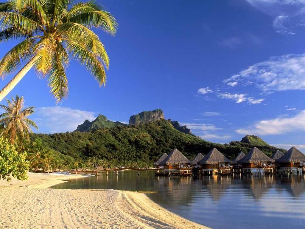MoanaBeachBoraBoraFrenchPolynesia.jpg