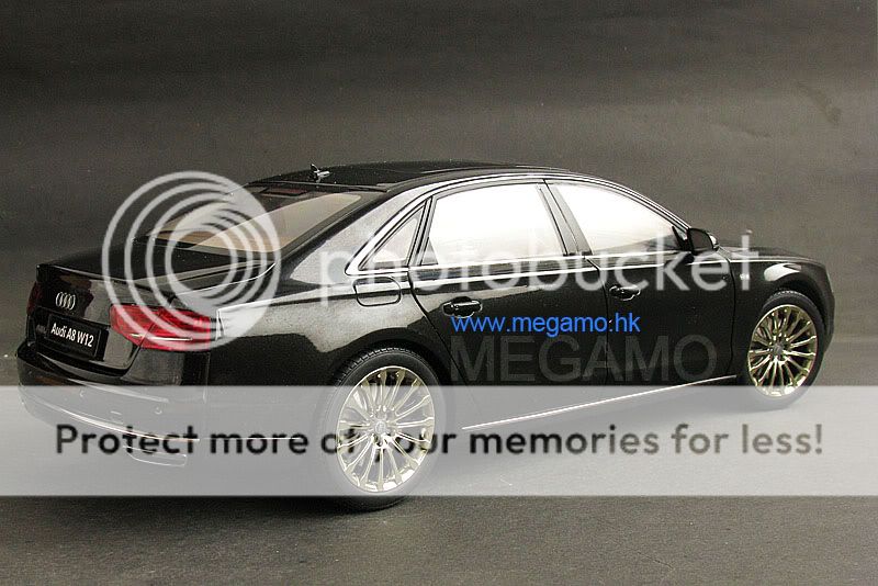   18 Kyosho Audi A8 D4 W12 2010 SMARAG Black + 2007 D3 Black Bundle Sale