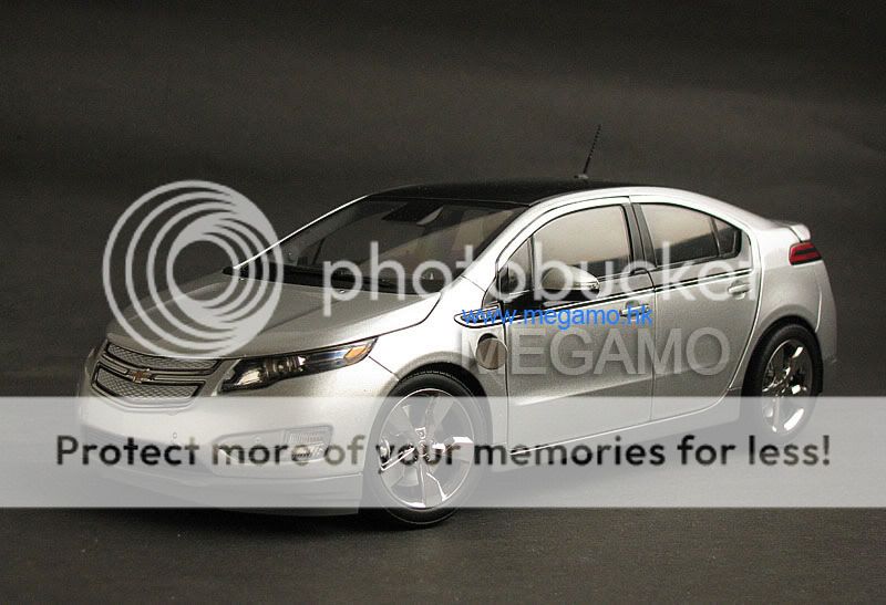 18 Gaincorp GM Chevrolet Chevy Volt Electric 2012 Silver Free