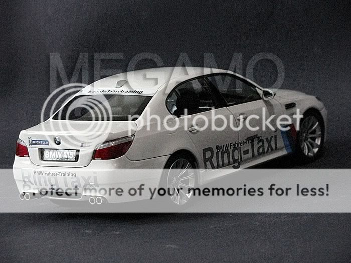 18 Kyosho BMW M5 Nurburgring Racing Taxi 2008 white  